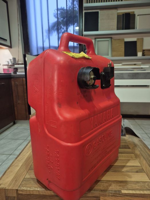 Zbiornik paliwa Yamaha 25 l.
