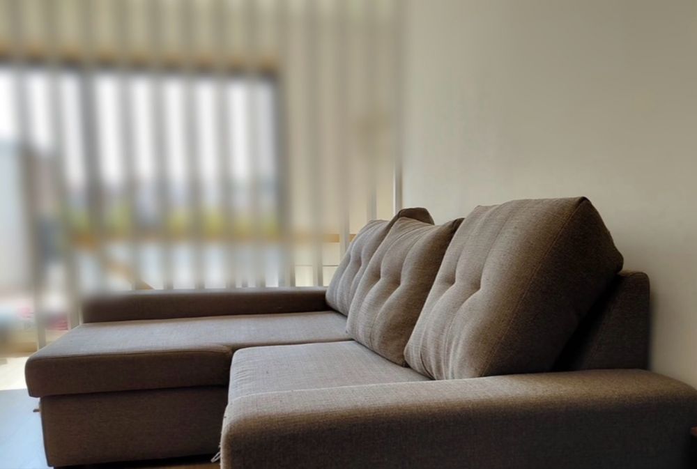 Sofá Cama Cinza  com Chaise Fixa