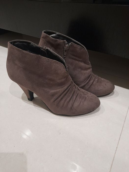 Botas Camurça Castanha Clara [35]