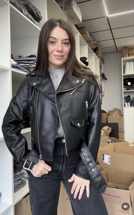 Куртка zara,косуха еко шкіра хс-с , куртка чорна від zara , куртка косуха, стильна куртка zara ,zara