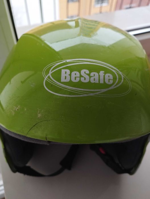Продам  дитячий лижний шолом"Besafe"