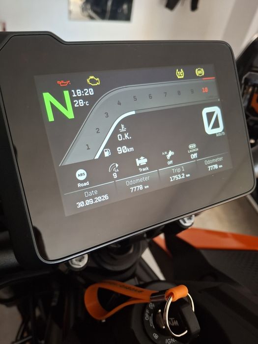 KTM DUKE 990 2024