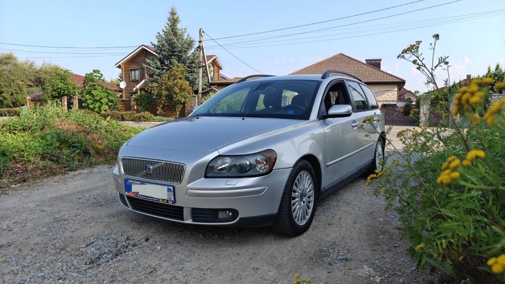 Volvo V50 2.0 диз 2006 рік авто машина для ЗСУ Військових