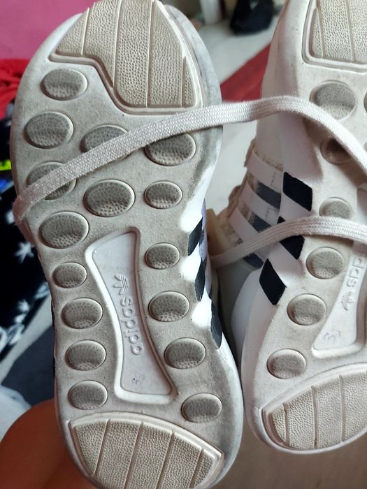 Buty Adidas 37,5 piękne