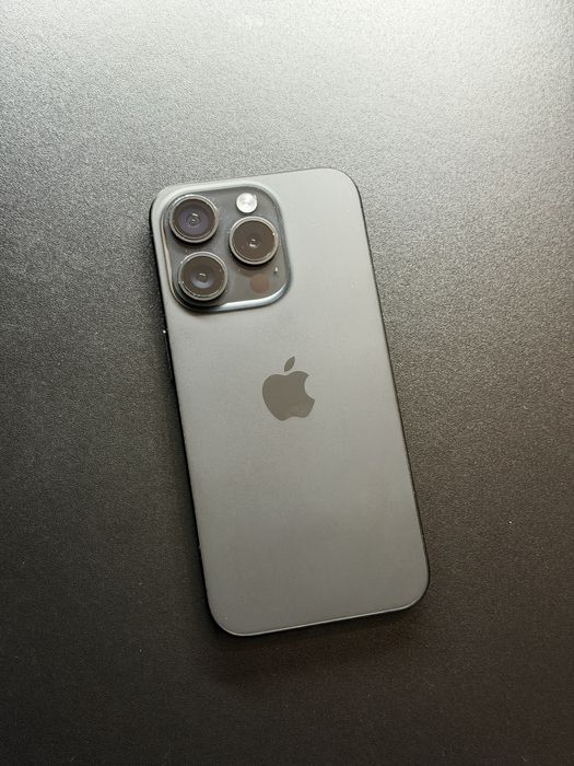 Vendo iPhone 15 Pro - 128GB