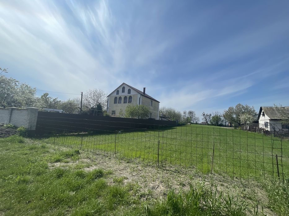 Продам земельну ділянку під будівництво