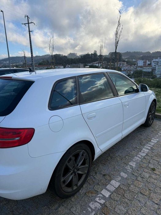 Audi A3 Sportback foto 2