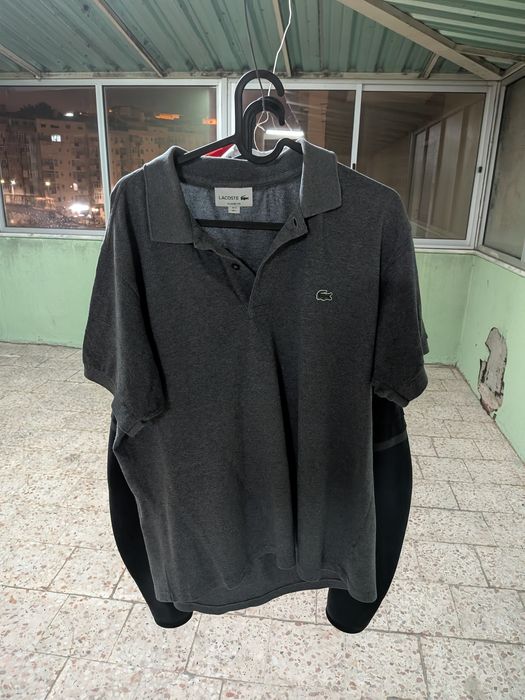 2 Polos Lacoste Vermelho e Cinza