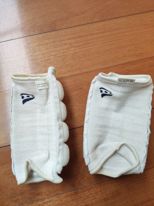 Cotoveleiras Rucanor