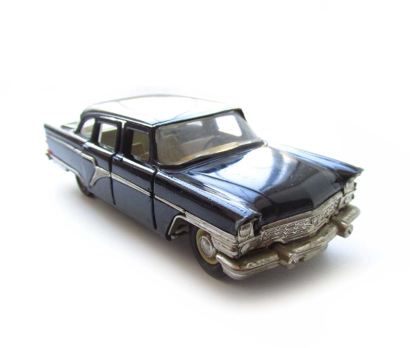 Масштабная модель ГАЗ 13 Чайка 1/43 Made in USSR.: 950 грн