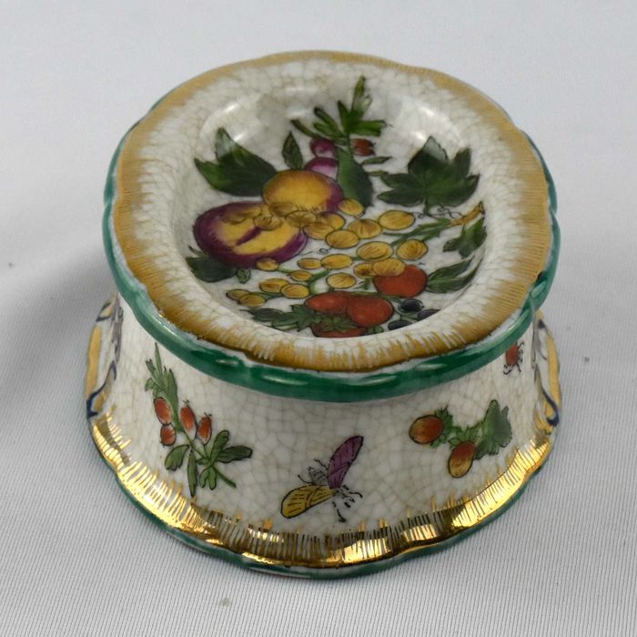 Saleiro em porcelana da China– United Wilson 1897