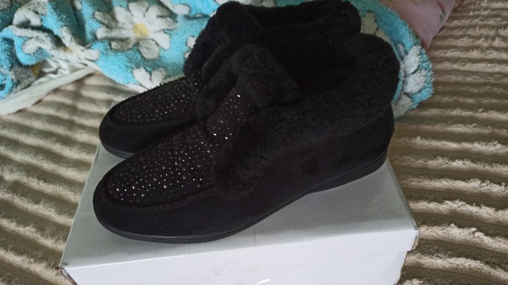 Зимние ботинки женские, полусапожки