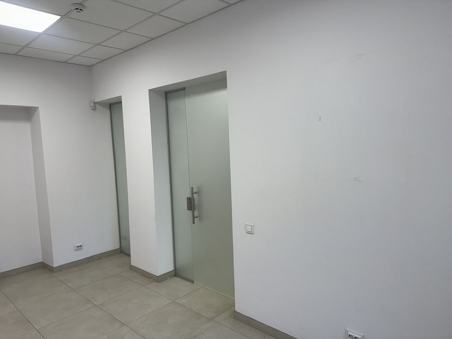 Оренда офісу 65 м.кв., в. Руставелі