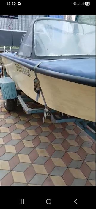 Продам лодку мотор і лафєт