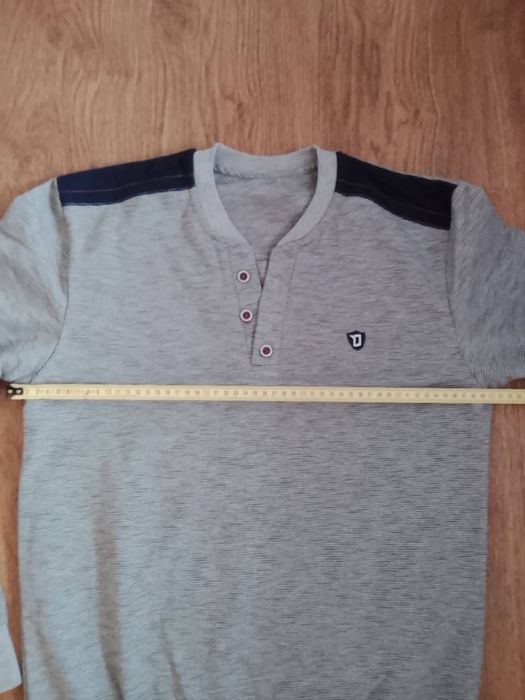 Sweter młodzieżowy S/M