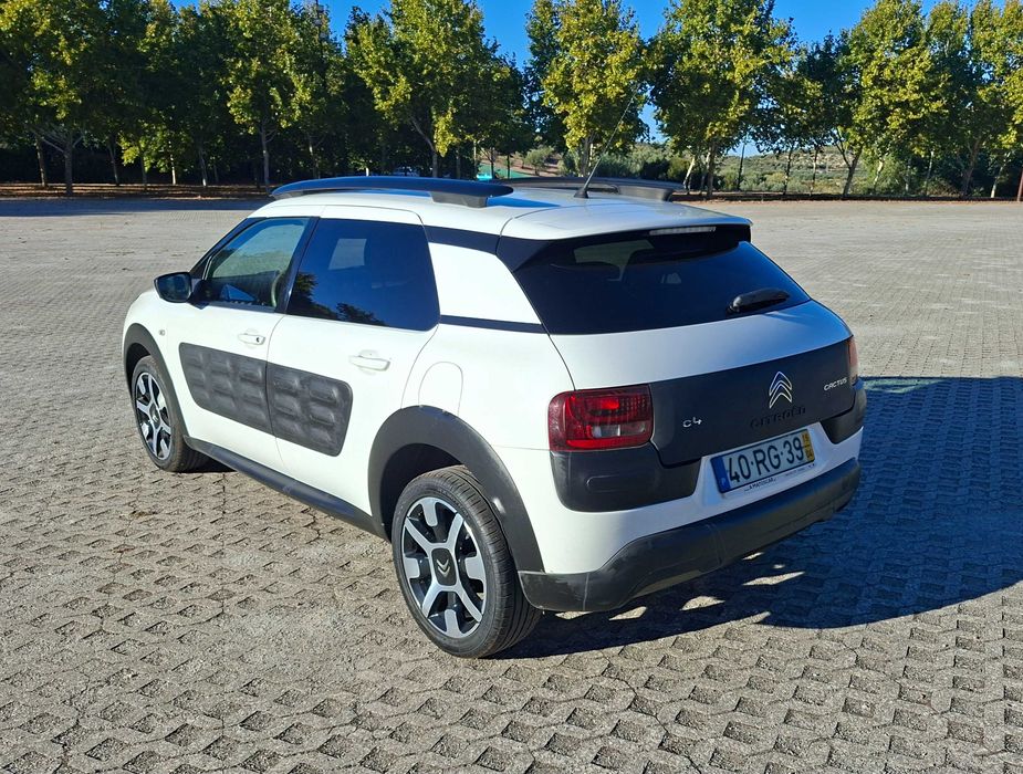 Citroën C4 Cactus 1.2 PureTech 2016 134000 kms 1 Dono Livro de Revisões — photo 5