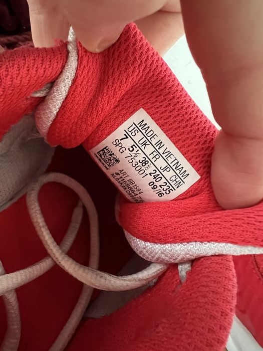 Adidas 38 buty do tenisa na hale sportowe