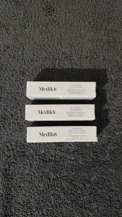 Мініатюри крем Medik8 serum
