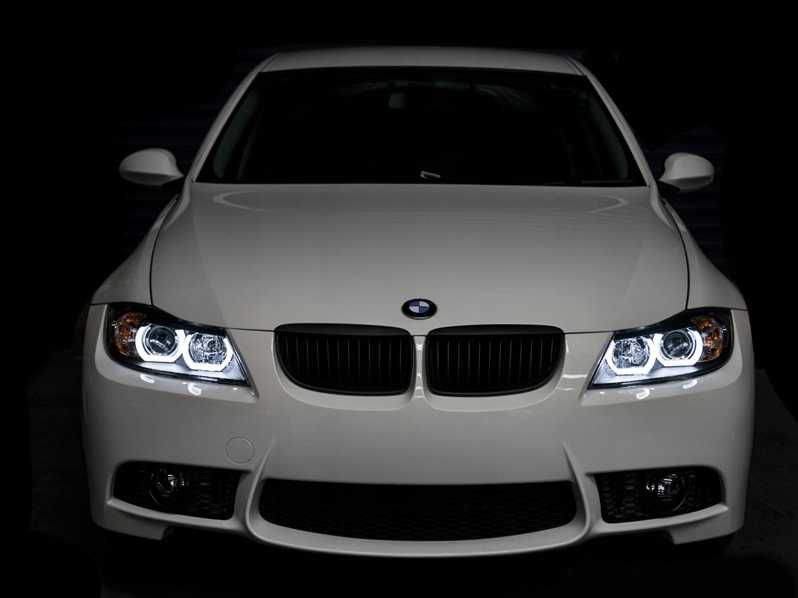 Lampy reflektory przednie przód BMW E90 05-08 D1S RINGI LED U-BAR NOWE