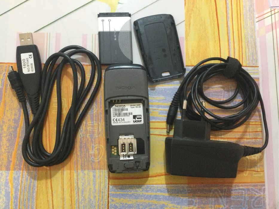 Нокия 2600,Нокия 1600,Нокия 1200.
