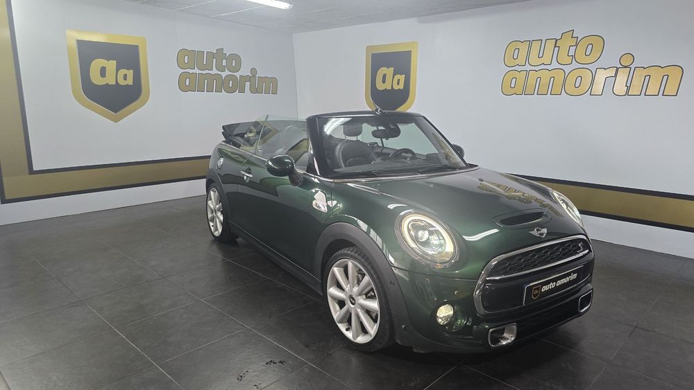 MINI Cabrio Cooper S Sidewalk