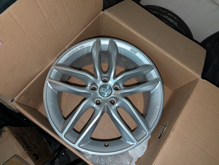 Диски в ідеалі BBS 5 108 R18 на Ford Volvo Jaguar Land rover Mach E
