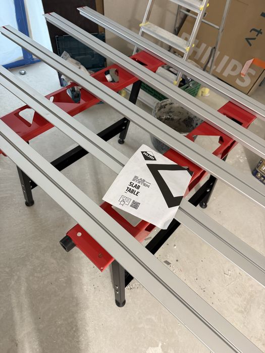 Rubi stół roboczy slab table