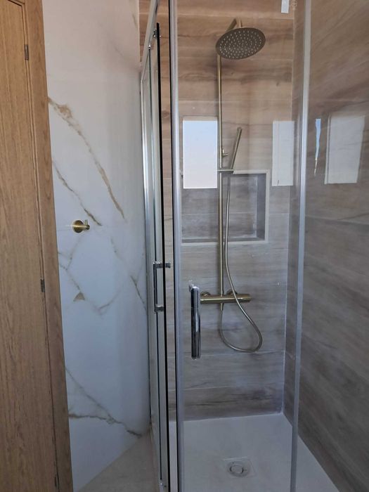 Apartamento T2 de Luxo na Amadora c/ Excelente Espaço Exterior