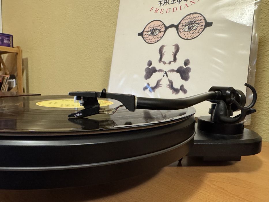 Gira Discos Project impecavel com extras