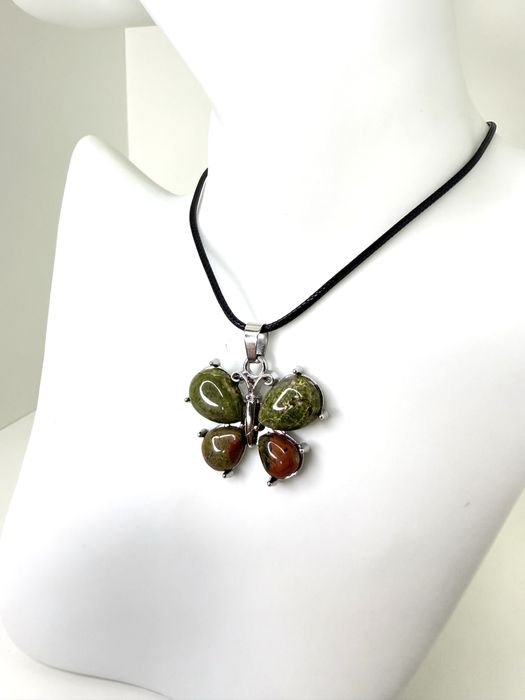 Motyle Naszyjnik motyl kolorowy zielony motyl