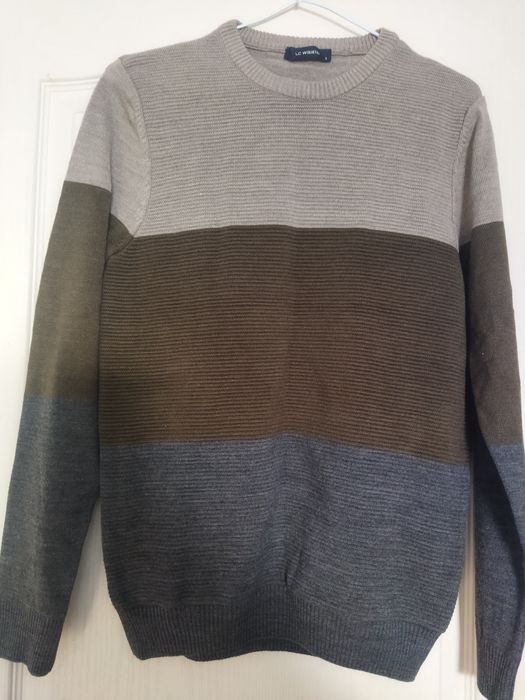 Светер чоловічий