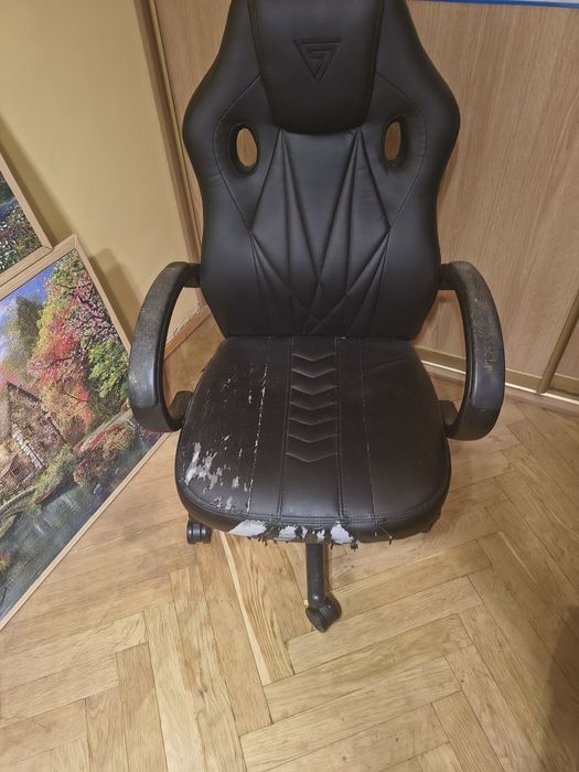 Krzesło biurowe / komputerowe
