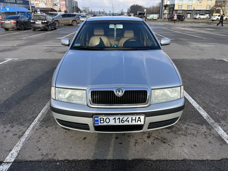 Продам Skoda Octavia tour