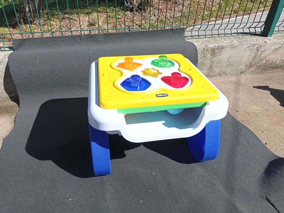 Mesa de atividades  Chicco64286047510145123