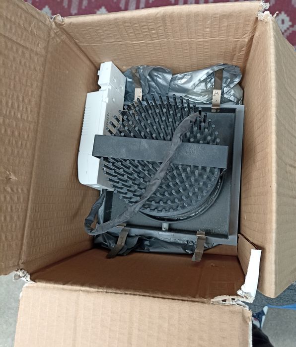 Iluminação/Projetores LTX QUAD em bom estado geral..