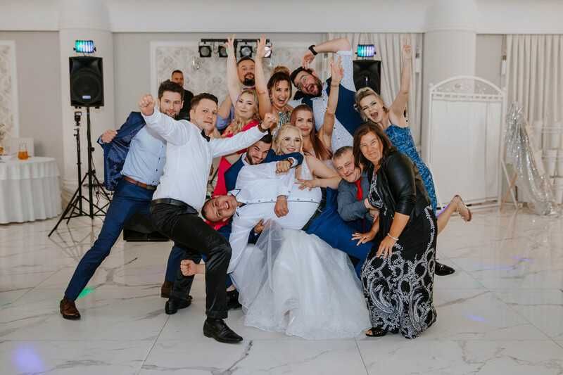 Fotograf na wesele kamerzysta chrzciny urodziny dron fotobudka pakiet