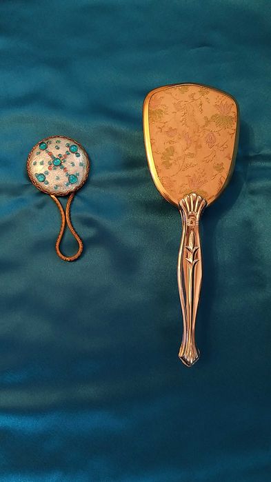 conjunto de escova antiga  e espelho