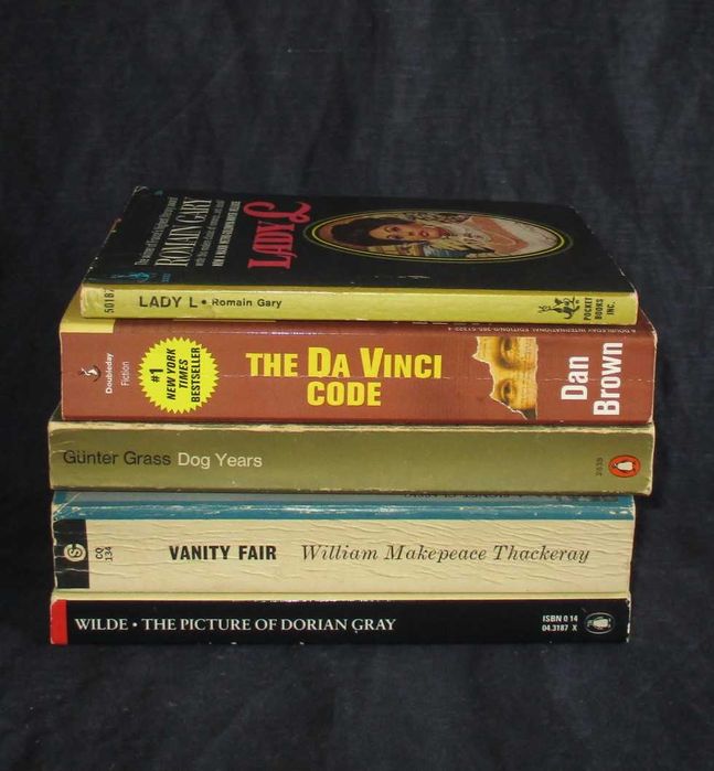 Livros de Bolso em Inglês Oscar Wilde Günter Grass Dan Brown