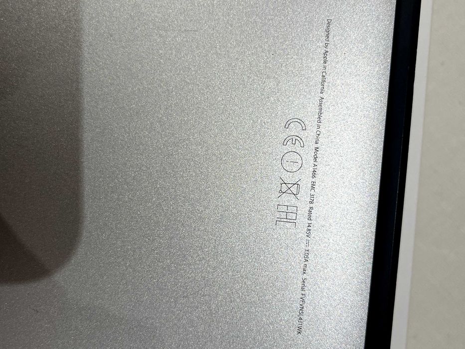 MacBook Air (2017)64861673321347127