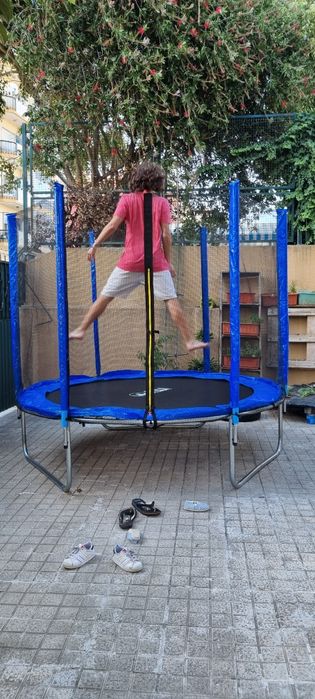 Aluguer Trampolim