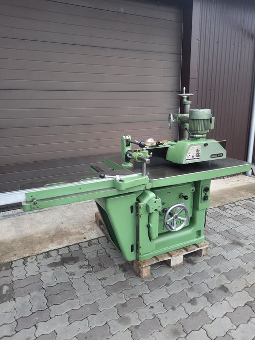 Фрезерний верстат Comag