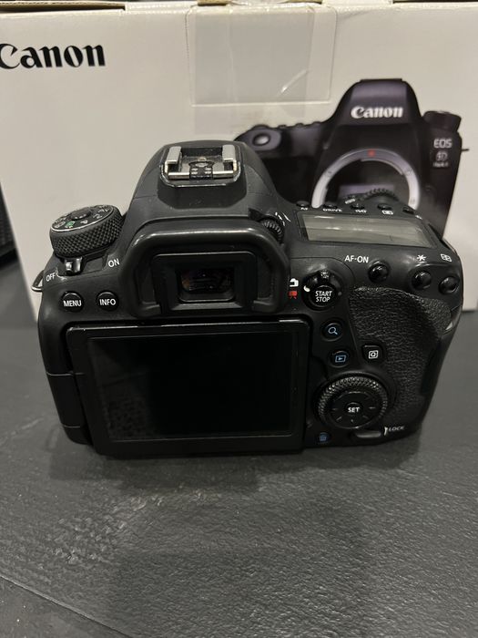 Canon 6d mark 2 body