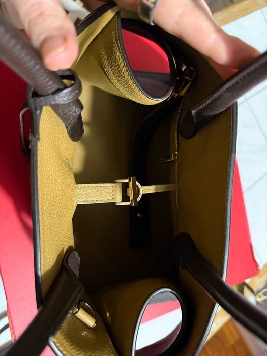 A wonderful, elegant bag from the Italian brand Ferragamo.
