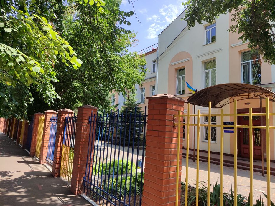 Продам квартиру на землі з патіо зоною