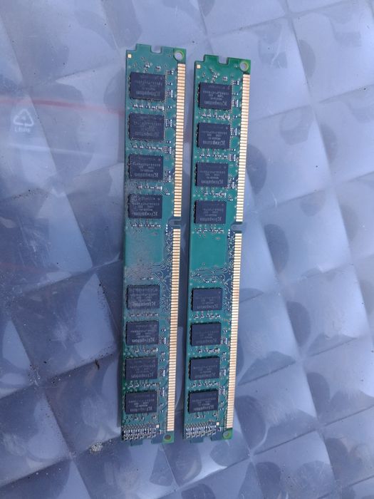 Pamięć RAM Kingston 4 GB + 4 Gb 1333 MHz, Zestaw