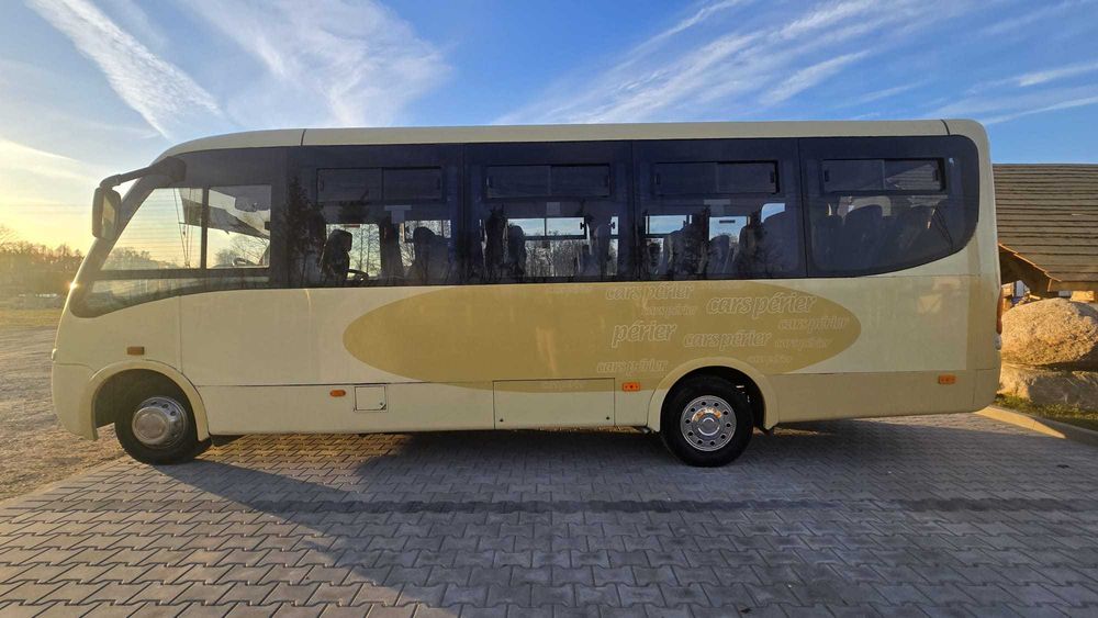 Iveco Marcopolo - 27 miejsc - tacho analog - międzymiastowy
