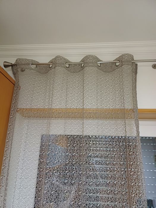 Cortinados cinza claro