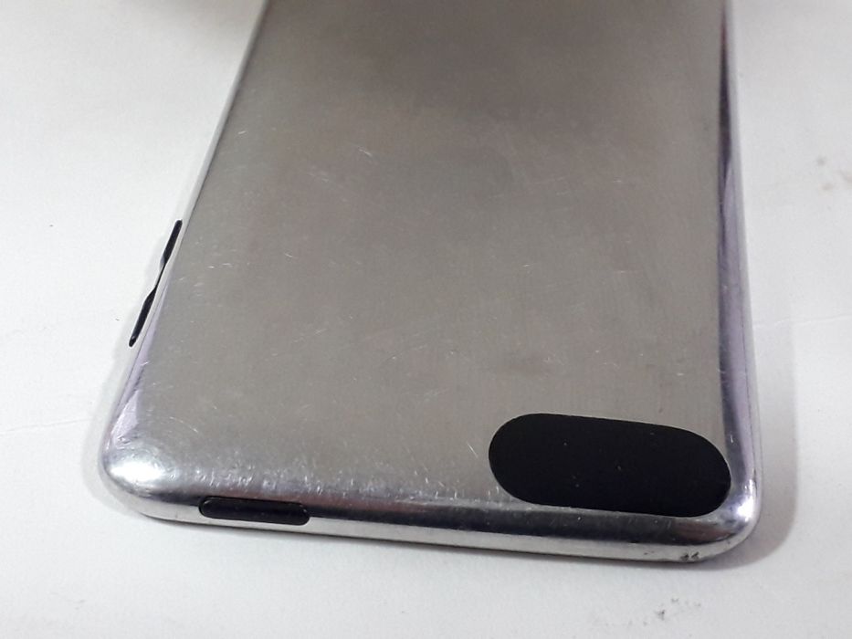 Apple iPod А1288,  A1238 "8gb"