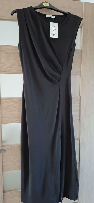 Czarna elegancka sukienka MilaLu