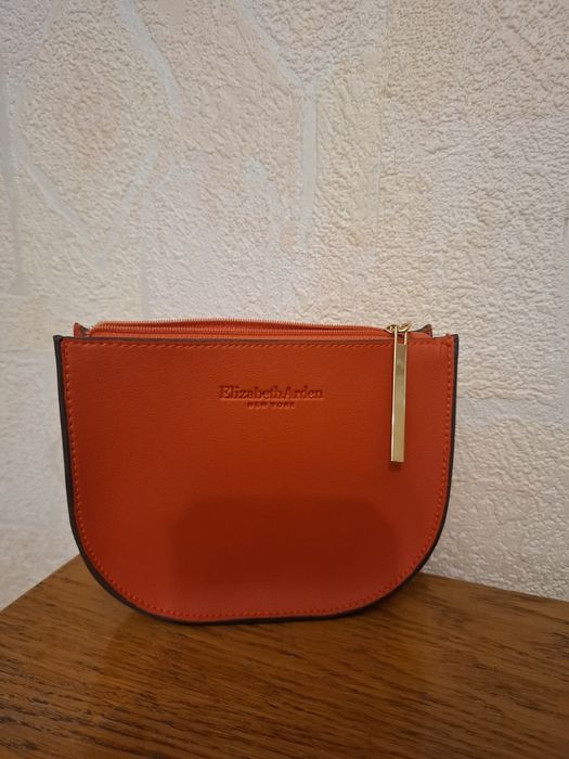 Брелок Tommy Hilfiger